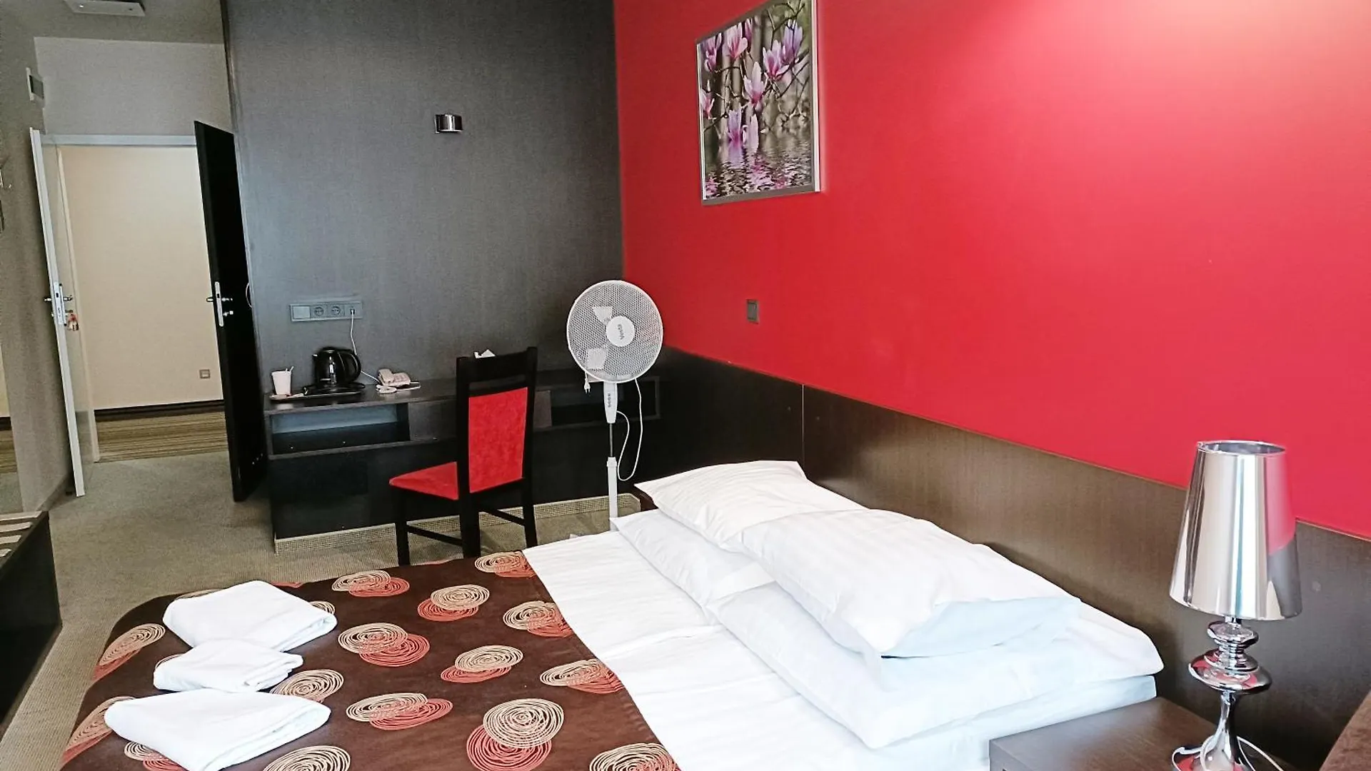 Hotel Ajax Janki
