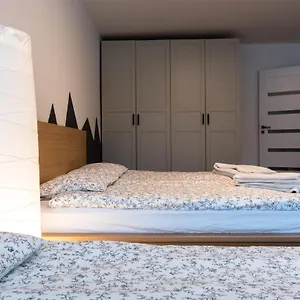 apartament-staniszewski.szklarskaporebahotels.net/